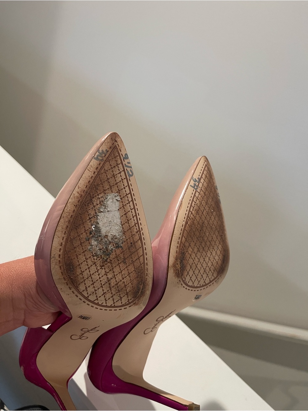 Jessica Simpson Pink Ombre Patent Pumps Heels Size 9.5 Barbiecore Y2K - Picture 10 of 12